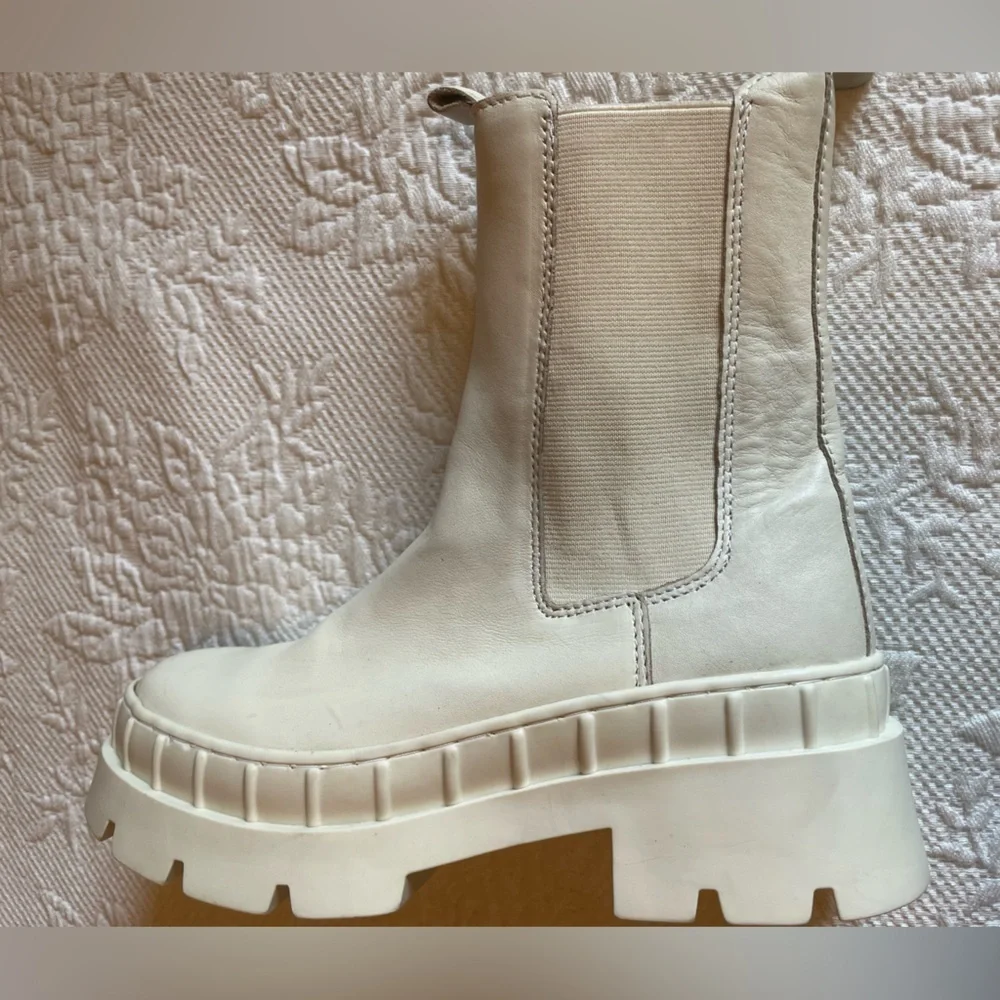 Steve Madden Barclay leather upper boots NWOT - Picture 4 of 8